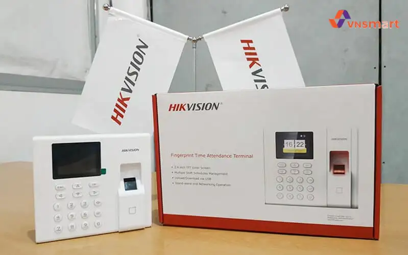 Máy chấm công vân tay Hikvision DS-K1T8003F