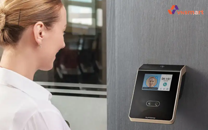 So sánh các loại máy chấm công phổ biến