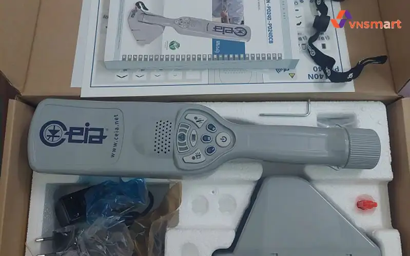 Máy dò kim loại cầm tay CEIA PD140N
