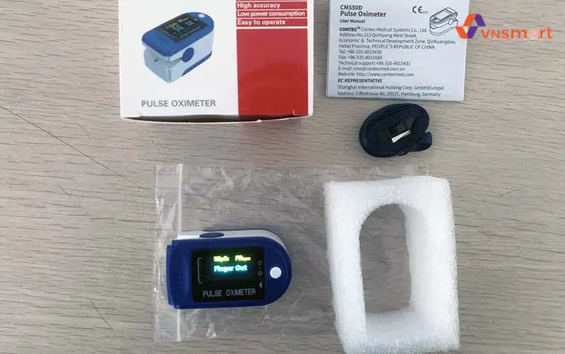 Máy đo nồng độ oxy trong máu Contec CMS50D